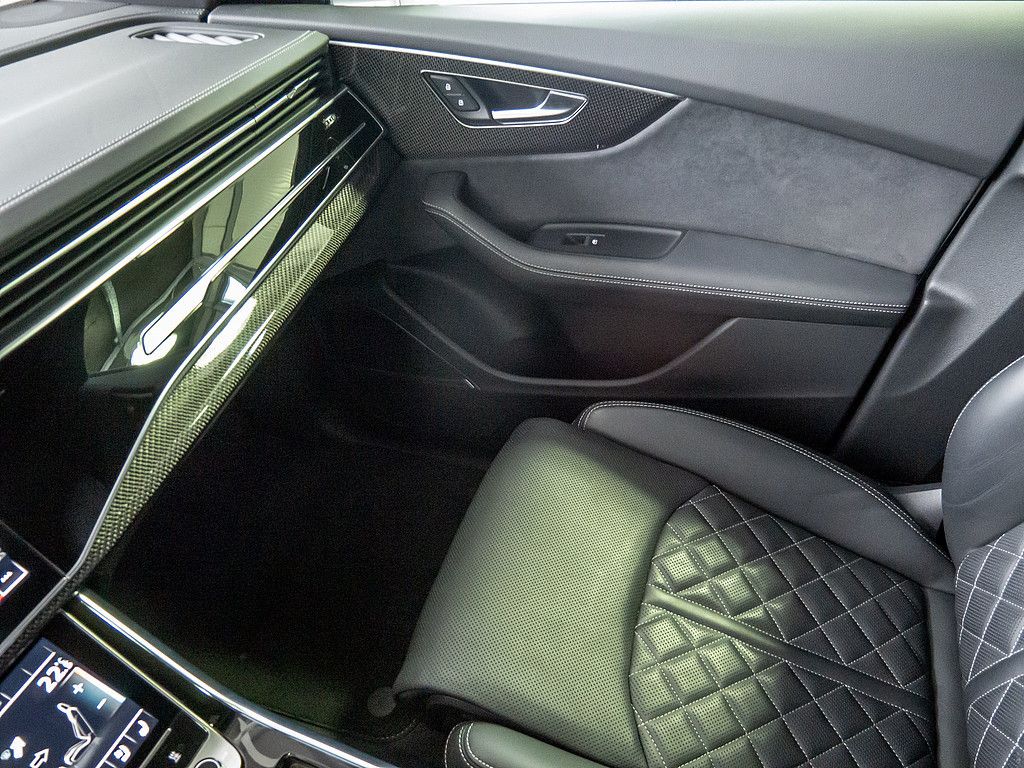 Audi SQ8 - Bild 14