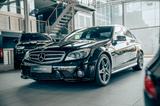Mercedes-Benz C 63 AMG | Keyles-GO | Sammlerzustand | Original - Mercedes-Benz aus 2009: C63