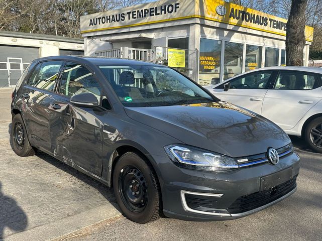 Volkswagen Golf VII 7 eGolf LedLigt-ACC-NaviPro-Klima-Drive