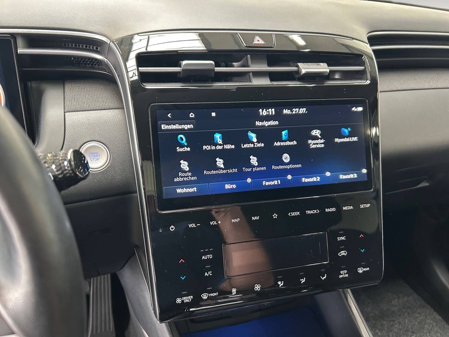 Fahrzeugabbildung Hyundai TUCSON Hybrid TREND