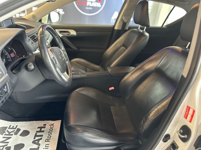 Lexus CT 200h