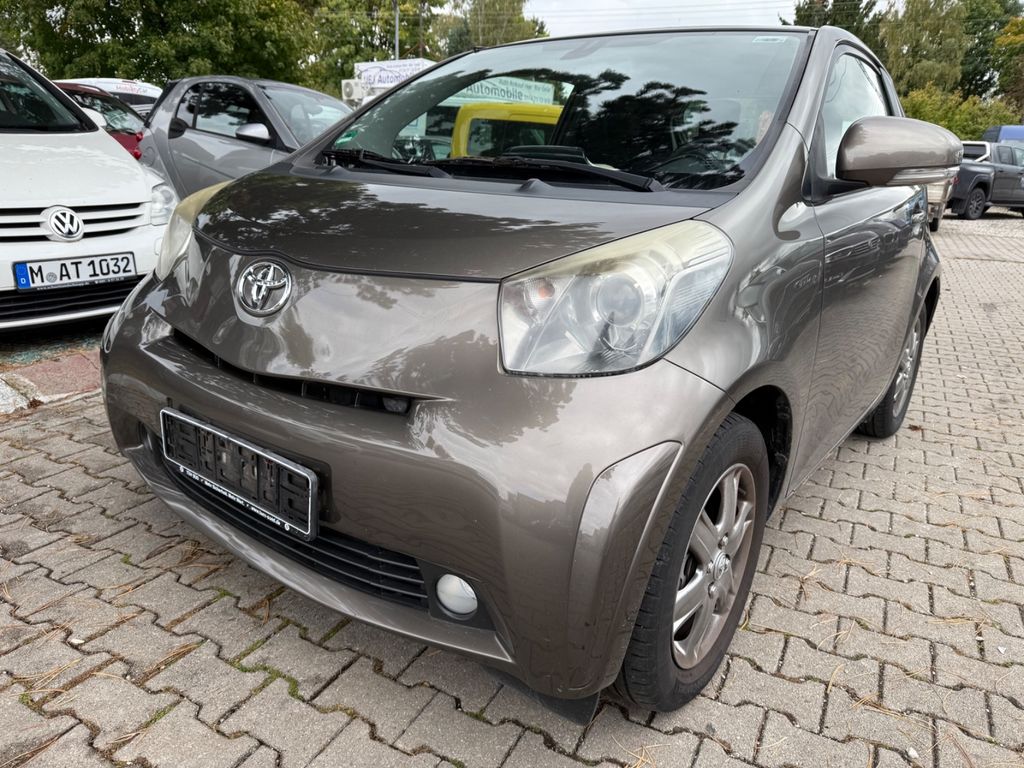 Toyota IQ