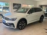 Volkswagen Tiguan Allspace 2.0 TDI 4M DSG Highline R-Line P - Volkswagen Tiguan Allspace R-Line mit Diesel-Antrieb