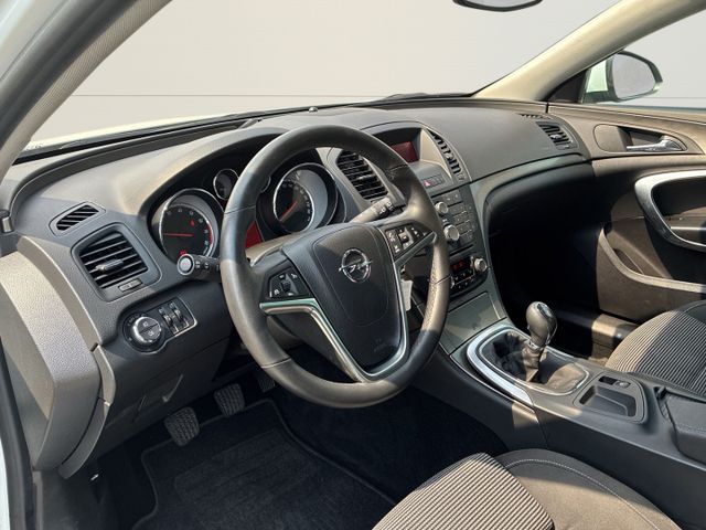 Opel Insignia A Sports Tourer Active Verkauf nur an G