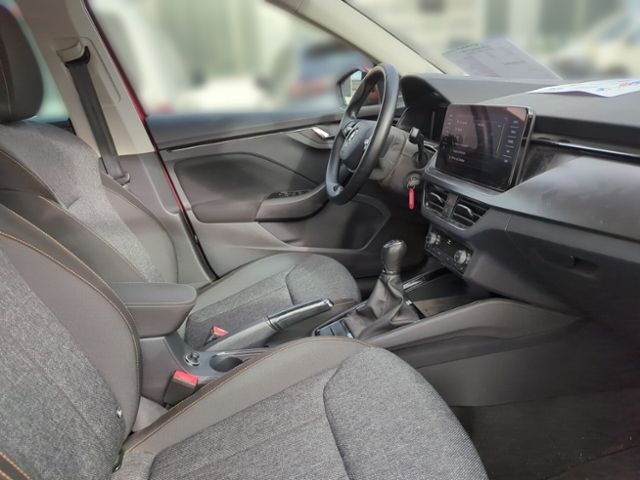 Fahrzeugabbildung SKODA Kamiq 1.0 TSI CLEVER AHK VOLL-LED KAMERA