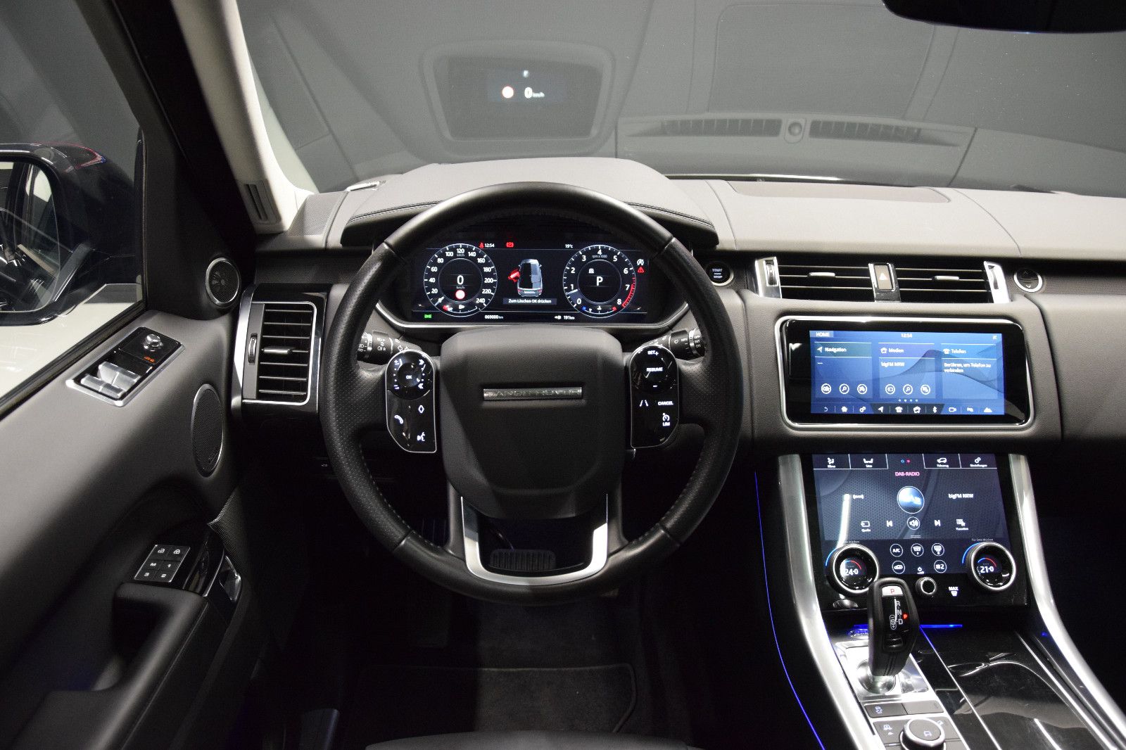 Fahrzeugabbildung Land Rover Range Rover Sport HSE Hybrid Pano HuD Ambi Merid