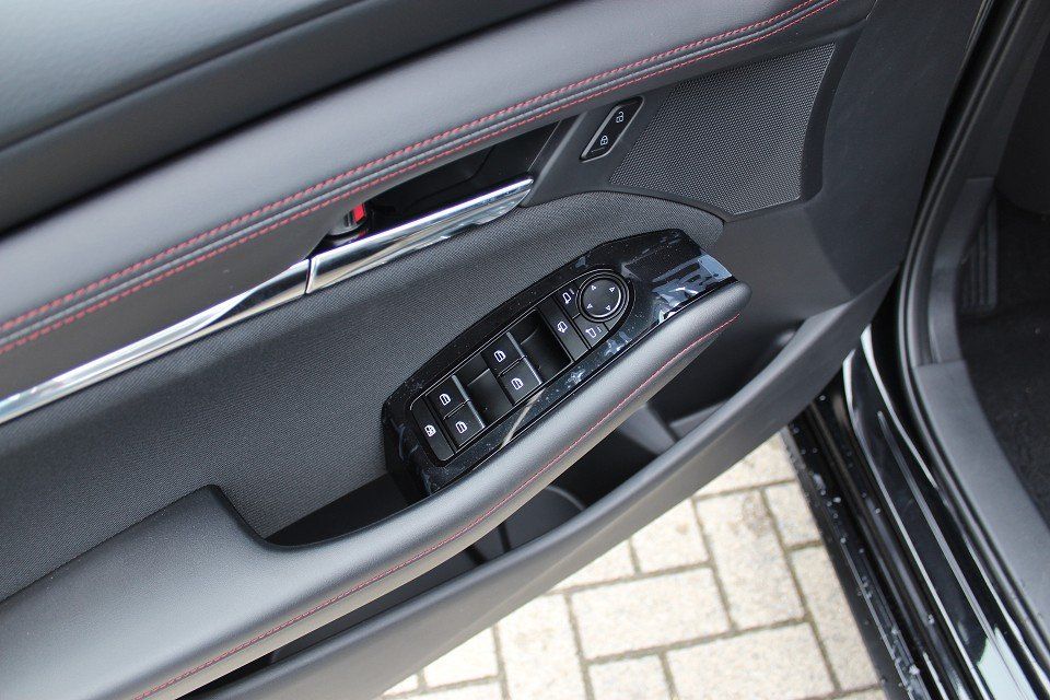 Fahrzeugabbildung Mazda 3 2025 M-Hybrid Homura G-140 *sofort* NAVI ACAA