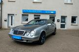 Mercedes-Benz CLK 200  *2. Hand*Erst 100.000km*NAVI*SHZ*PDC* - Mercedes-Benz CLK 200 mit Benzin-Antrieb: Coupé, 2.0