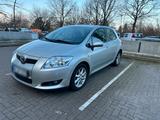 Toyota Auris - Toyota Auris Gebrauchtwagen in Hamburg