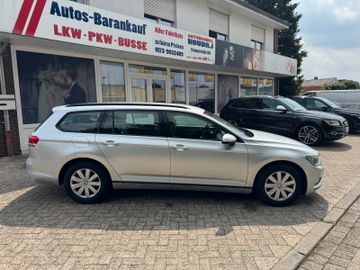 Volkswagen Passat - 8