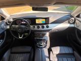 Mercedes-Benz E 200  Coupe  4Matic * Leder / Navi / Automatik - Mercedes-Benz E 200 in Leverkusen