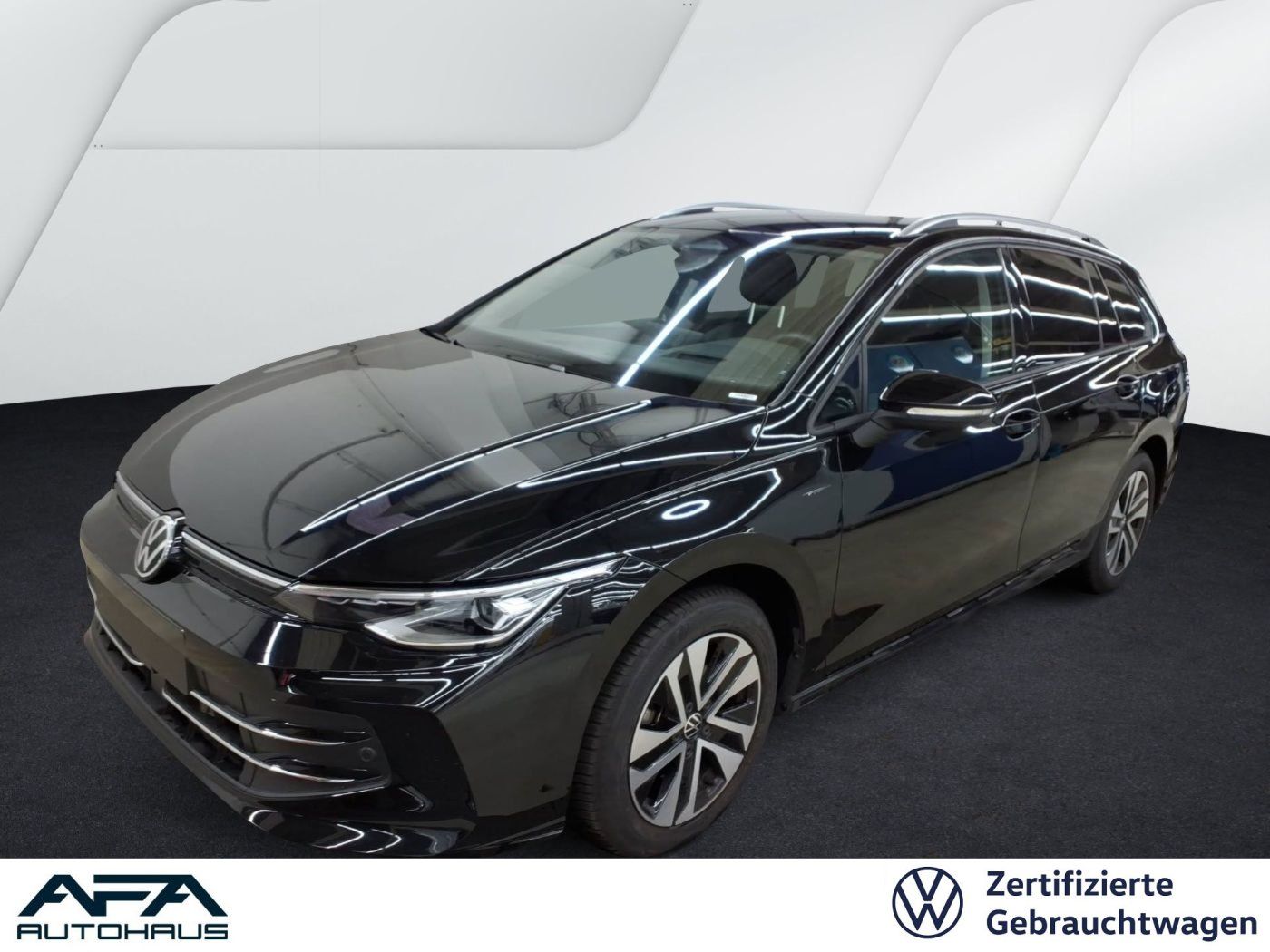 Volkswagen Golf VIII Variant 1.5 TSI ENERGY NAV*RFK*ACC*LED