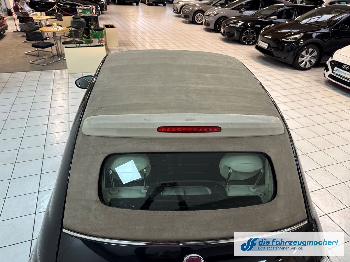 Fahrzeugabbildung Fiat 500 Lounge Faltdach PDC *IM KUNDENAUFTRAG