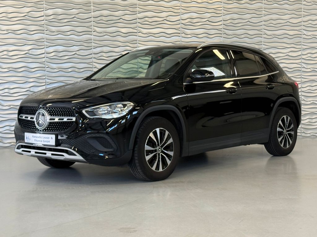 Image of Mercedes-Benz GLA 200