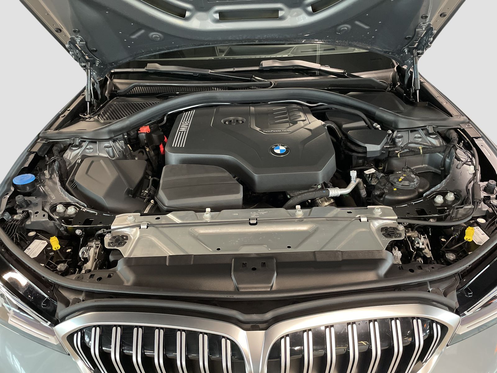 BMW 320 - Bild 15