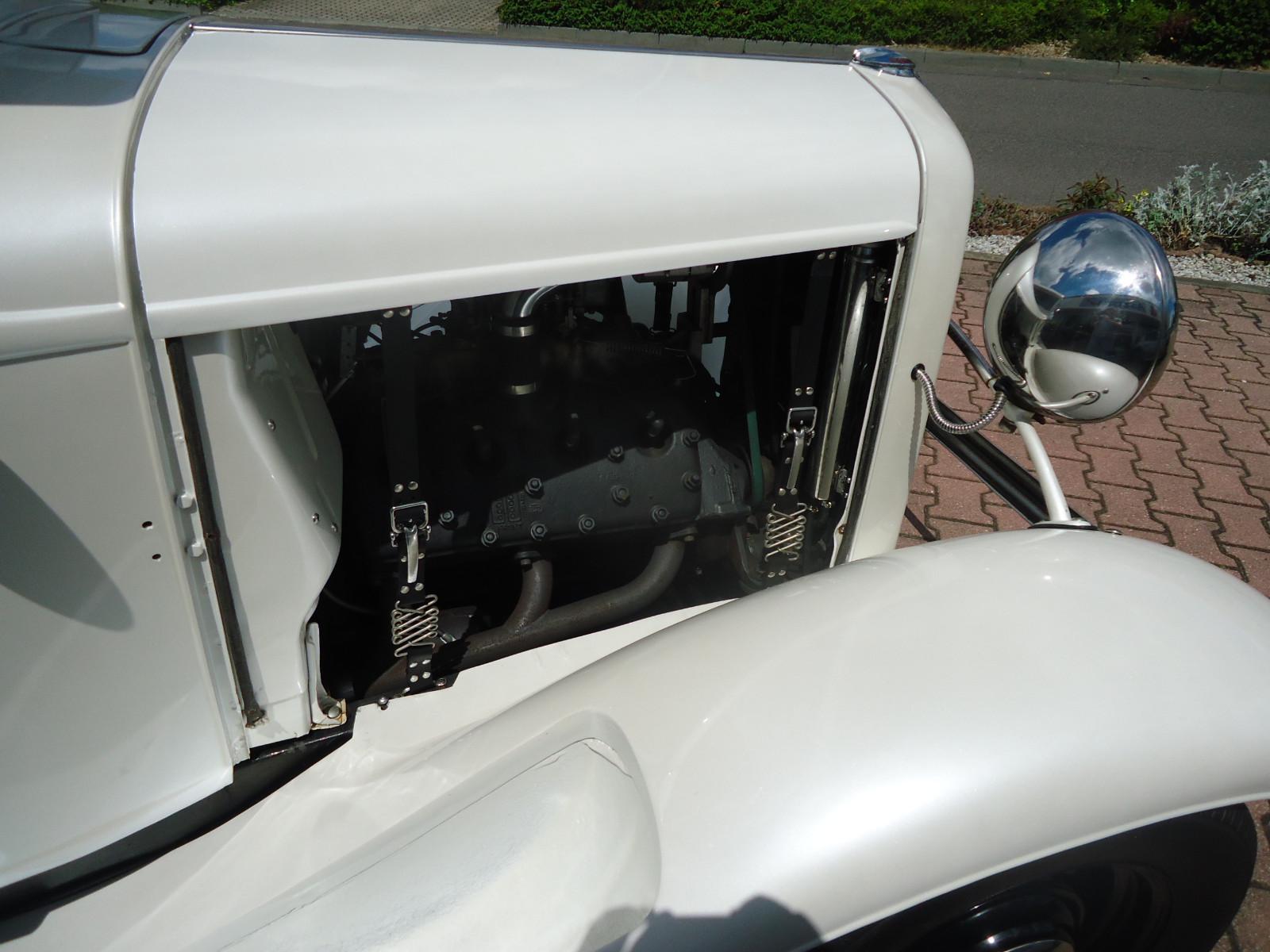 Ford Pickup Flathead V8 Hot Rod
