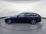 BMW 530i xDrive Touring Innovationsp. Aut. Panorama - BMW 530 mit Benzin-Antrieb: Kombi