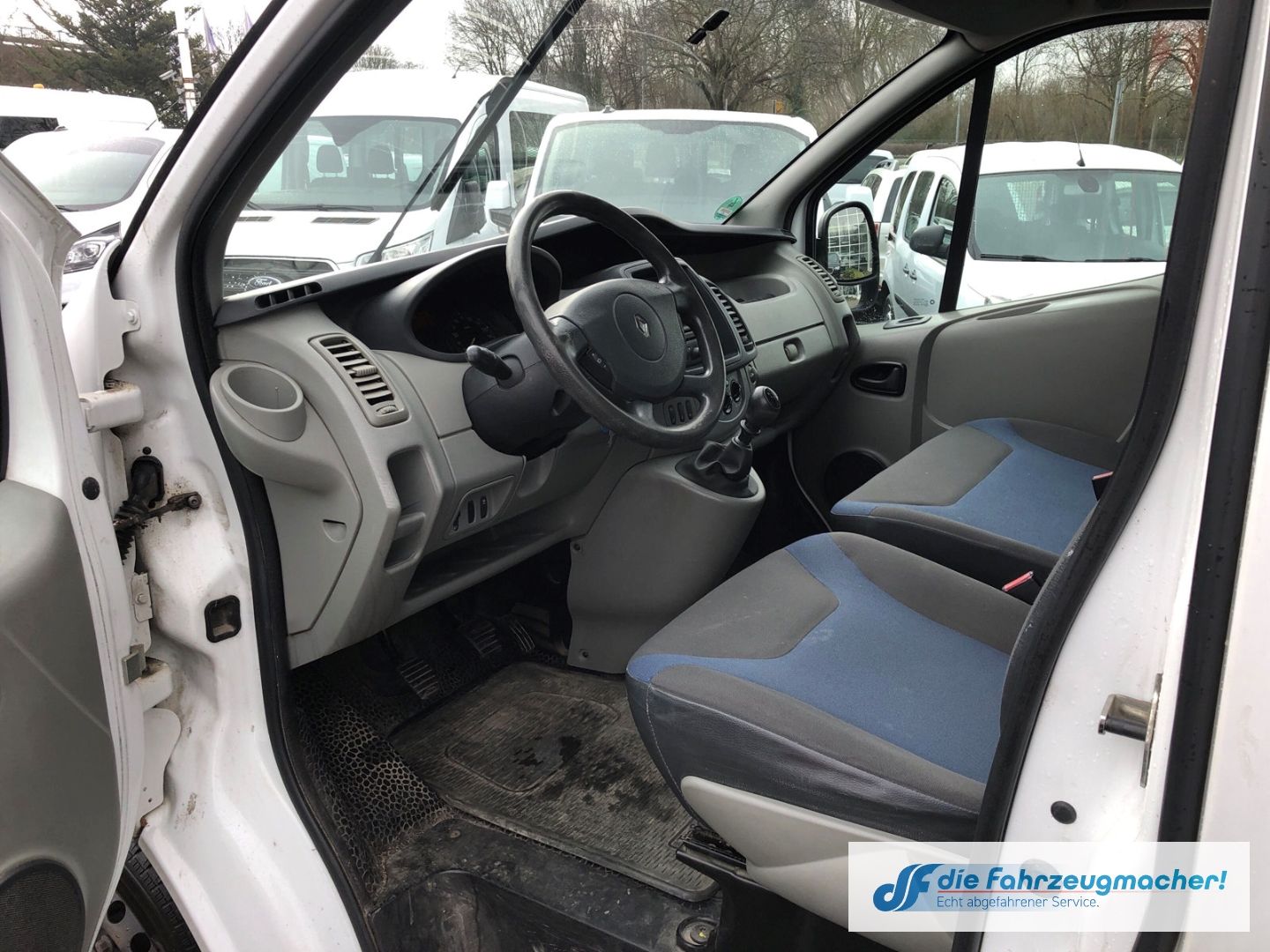 Fahrzeugabbildung Renault Trafic Kasten L2H1 2,9t 2.0 dCi *EXPORT