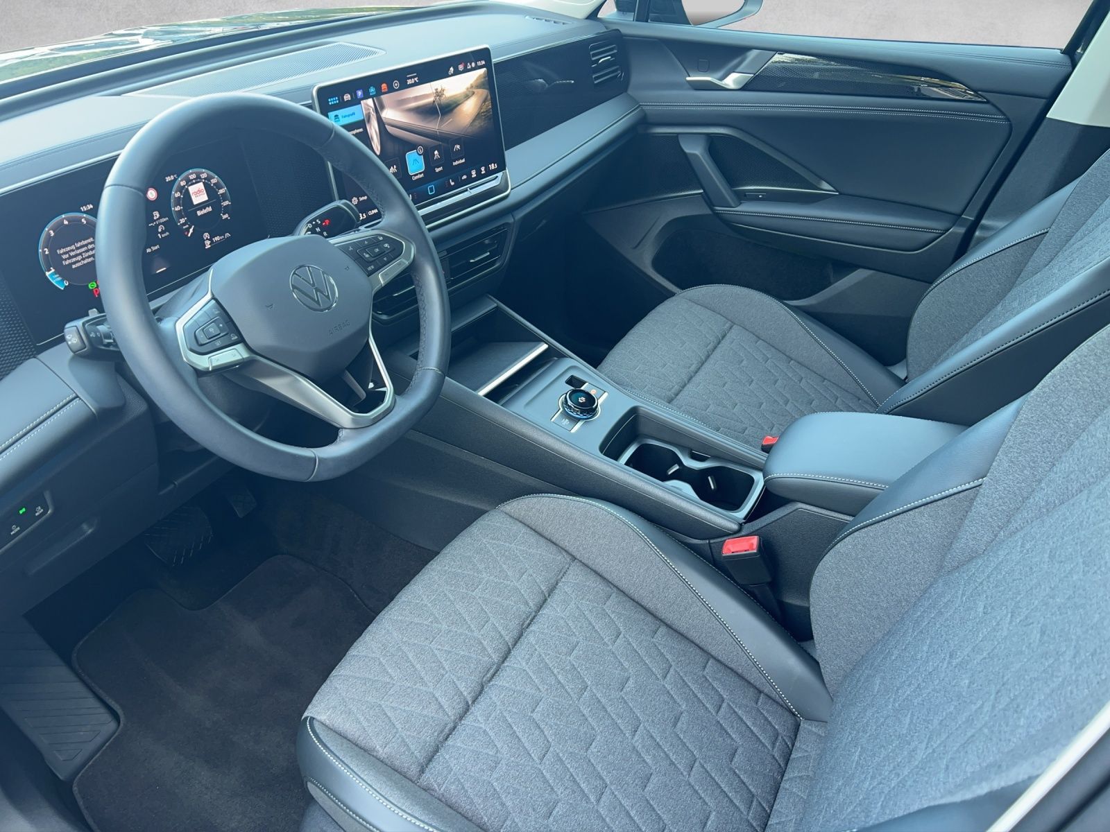 Tiguan Life 1.5 eTSI DSG AHK*Navi*ACC*
