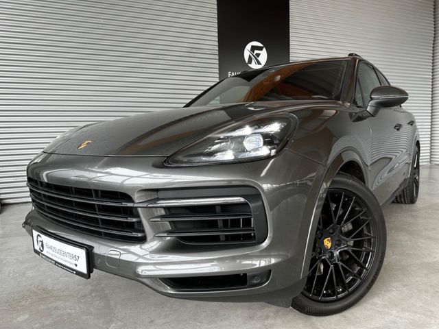 Porsche Cayenne S/CHRONO/HUD/APPLE CARPLAY/PDLS+