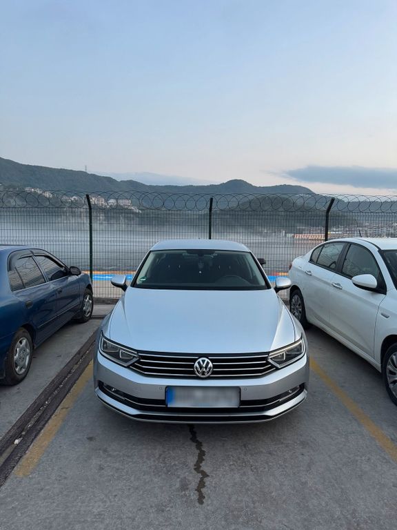 Image of Volkswagen Passat Variant