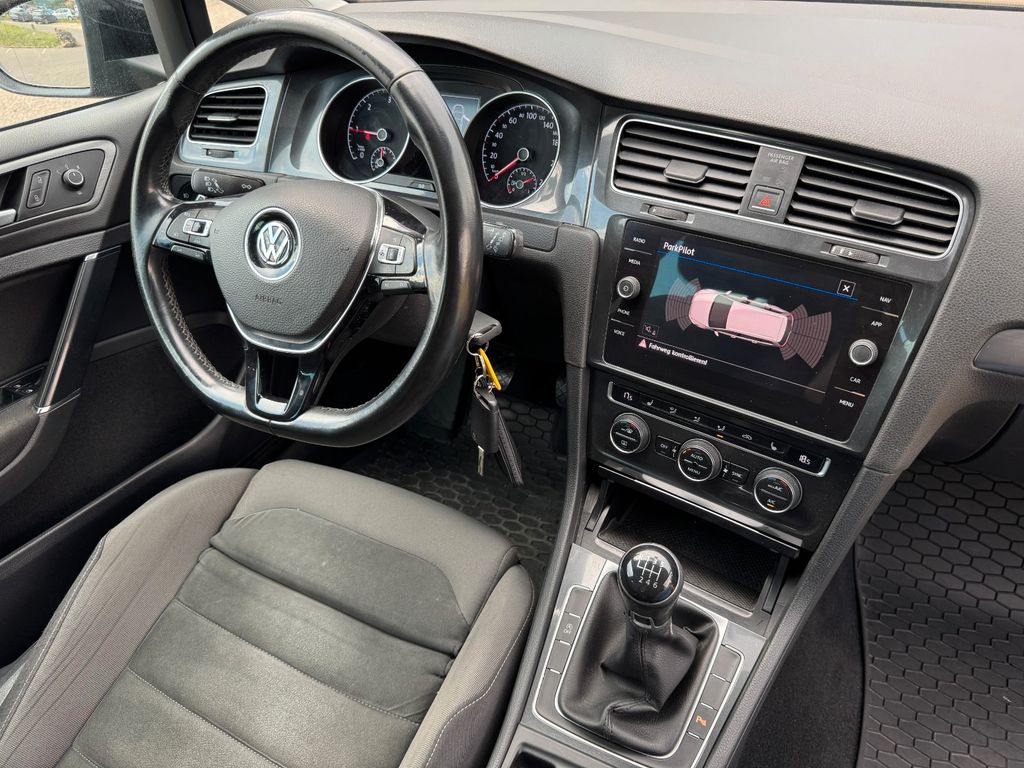 Volkswagen Golf VII 2.0 TDI Variant Comfortlin,LED,Navi,AHK