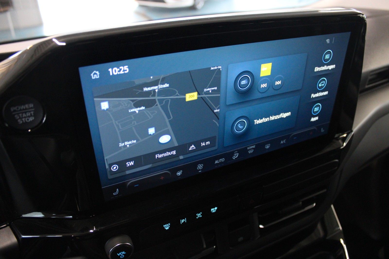 Fahrzeugabbildung Bürstner Ford COPA Attractive L1 Titanium ALLRAD