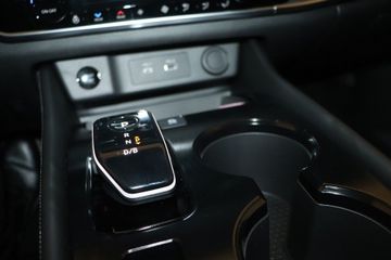 Fotografie des Nissan X-Trail 1.5 VC-T e-POWER Tekna+