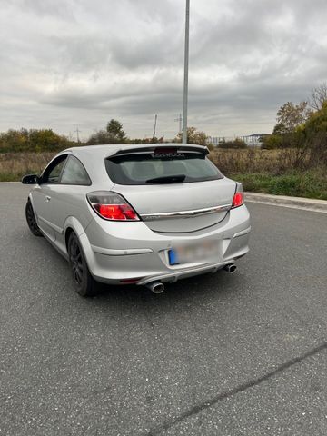 Opel Astra H GTC Irmscher Ersatzteilspender