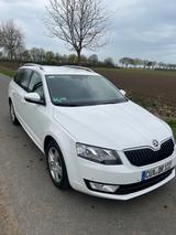 Skoda Octavia 2.0 TDI Ambition Combi Zahnriemen neu!