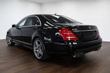 Mercedes-Benz S 63 AMG Performance MCT Speedshift - schwarze Mercedes-Benz S 63 AMG