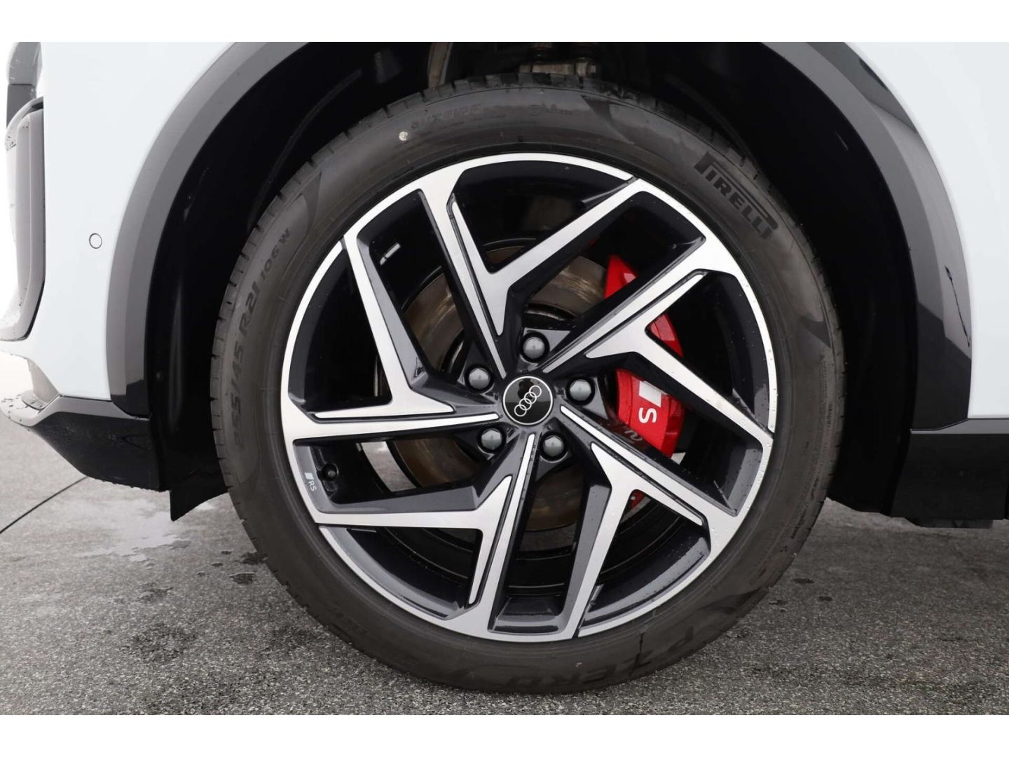 Audi SQ6 e-tron - Bild 9