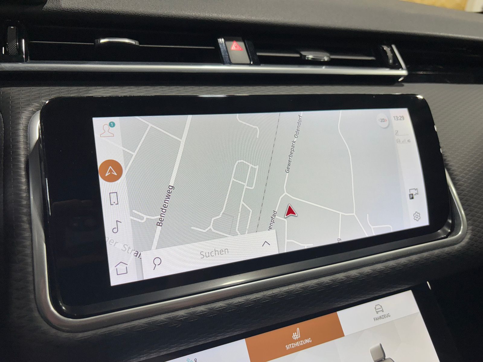 Fahrzeugabbildung Land Rover Range Rover Velar R-Dynamic SE/PANO/MEMORY/APPLE