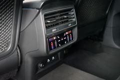 AUDI RSQ8 | Dynamic+ | HuD | Ceramic | Pano | 305km/h AUDI RSQ8 | Dynamic+ | HuD | Ceramic | Pano | 305km/h