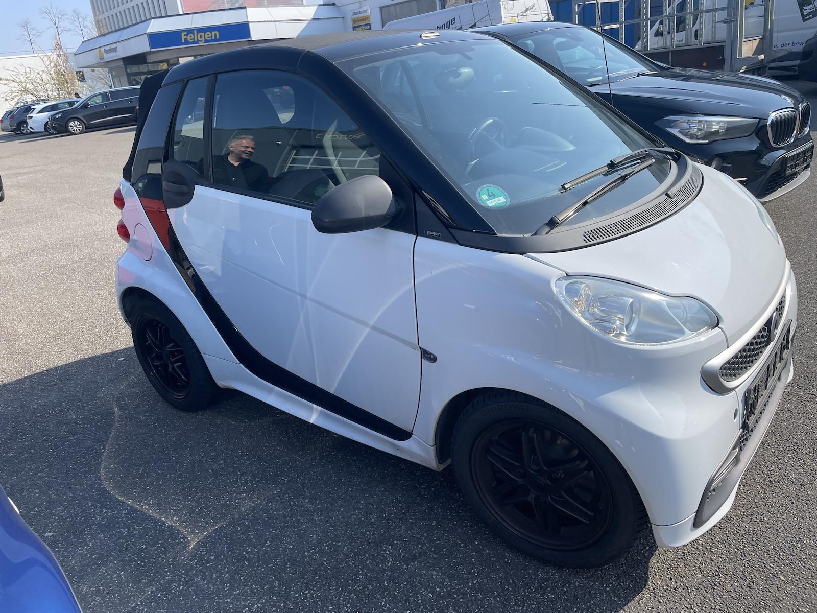 Smart ForTwo Micro Hybrid Drive 52 kW SERVOLENKUNG