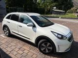Kia Niro 1.6 GDI Hybrid Vision  - Kia Niro aus 2016