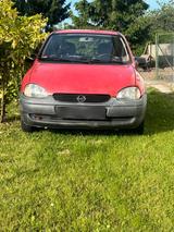 Opel Corsa   78354 km - gebrauchte Opel Corsa aus dem Jahr 1998