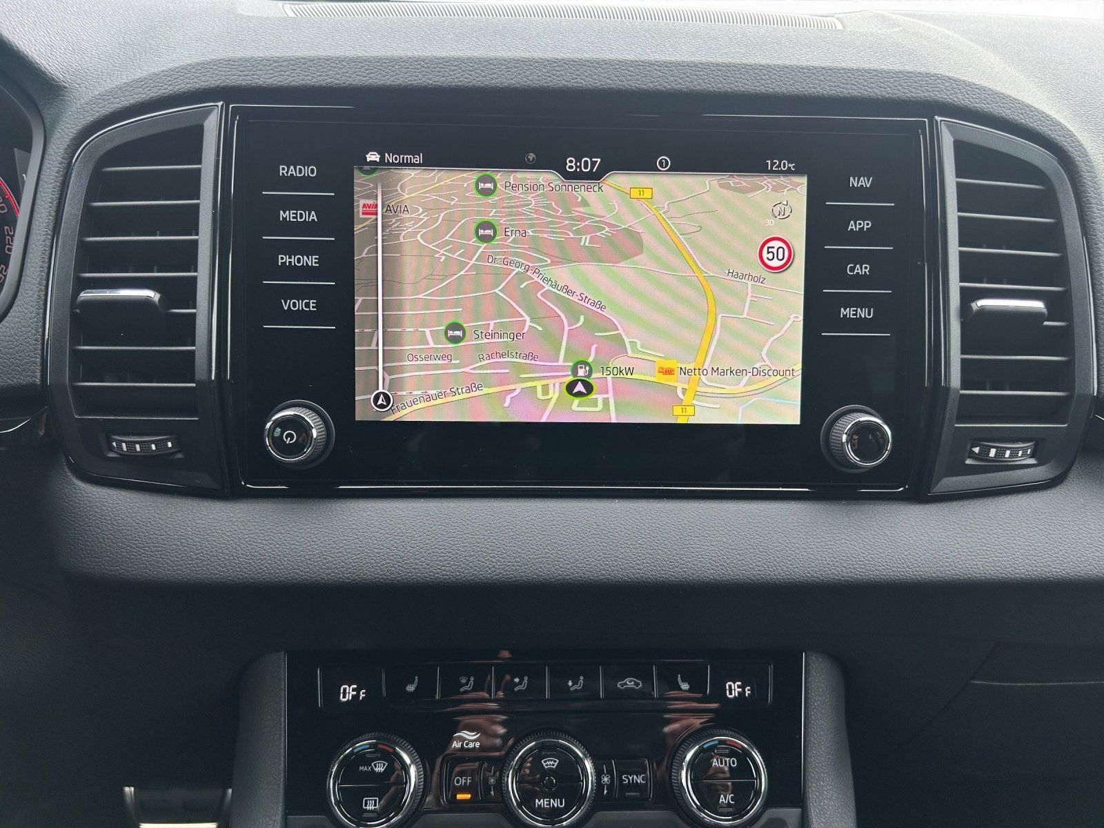 Skoda Karoq - Bild 14