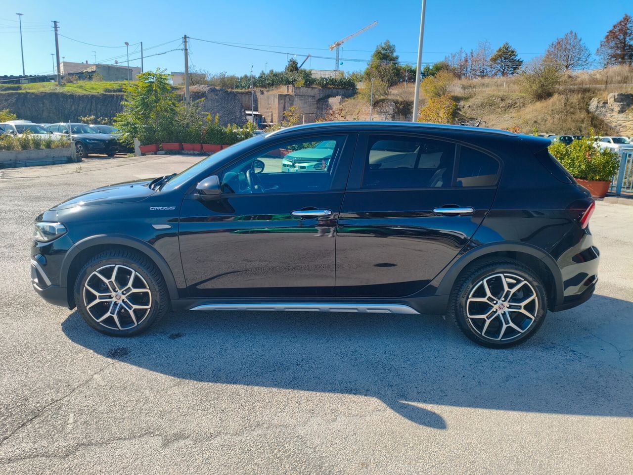 Fiat Tipo 1.6 Mjt 5 porte Cross imagem 2