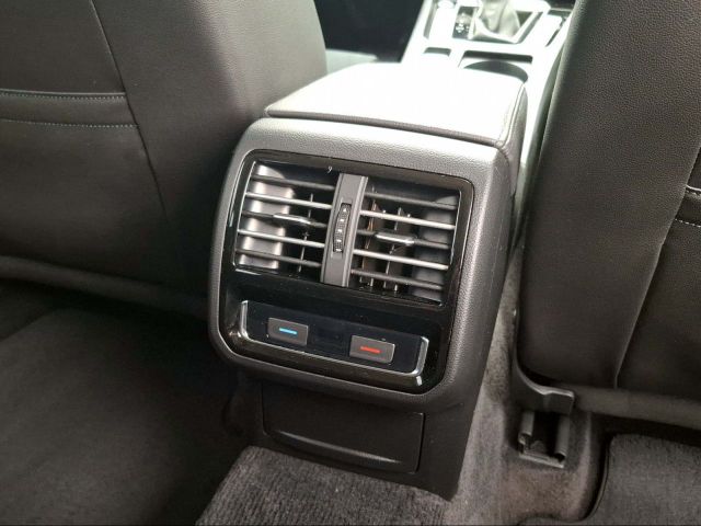 PASSAT VARIANT 2.0 TDI DSG HIGHLINE ACC+LED+SHZ