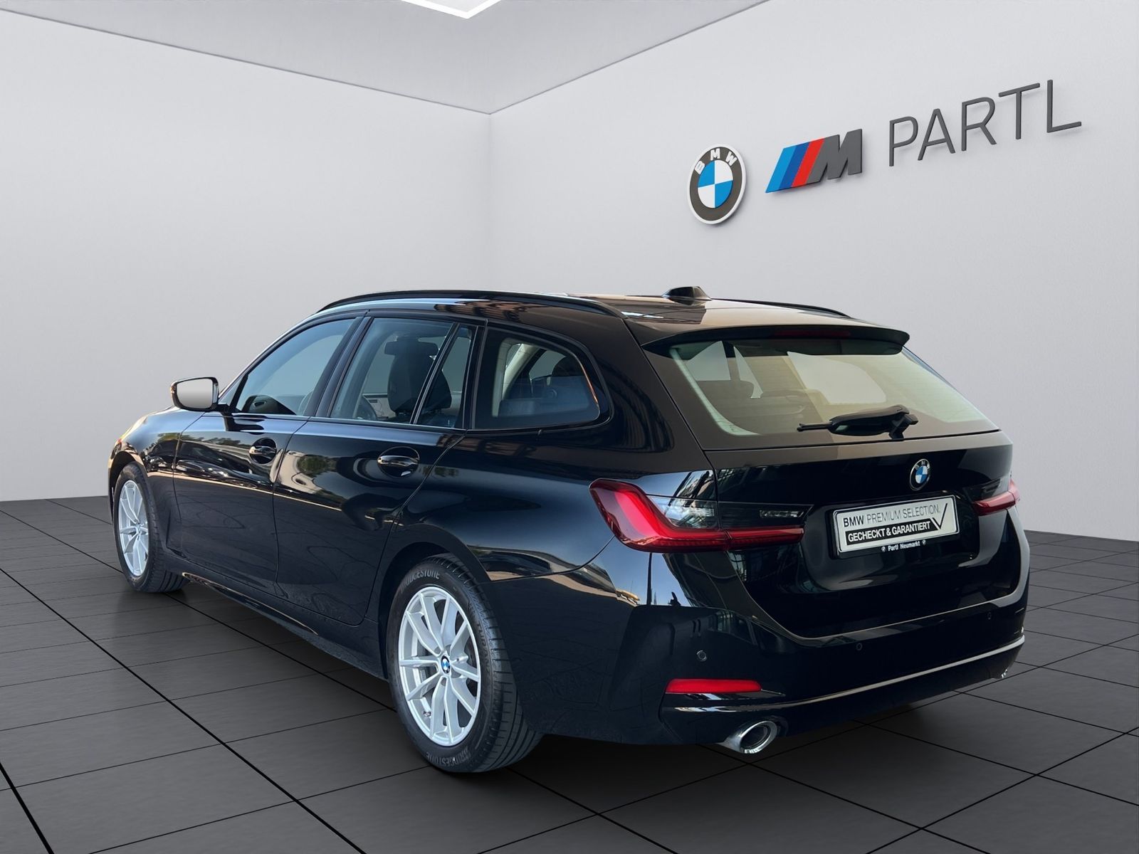 BMW 320d A Touring Standhzg. Komfortzg. SHZ PDC imagem 3