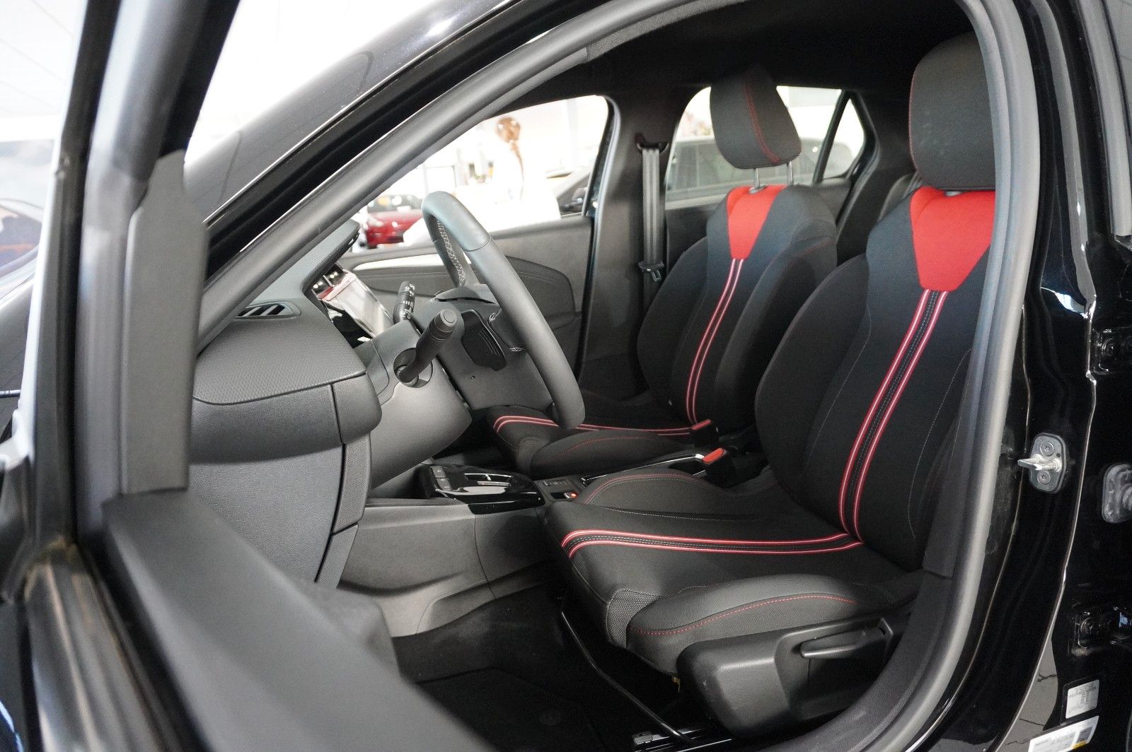 Fahrzeugabbildung Opel Corsa F 1.2T GS SPORT NAVI/LED/KAMERA/SPORT/DAB+