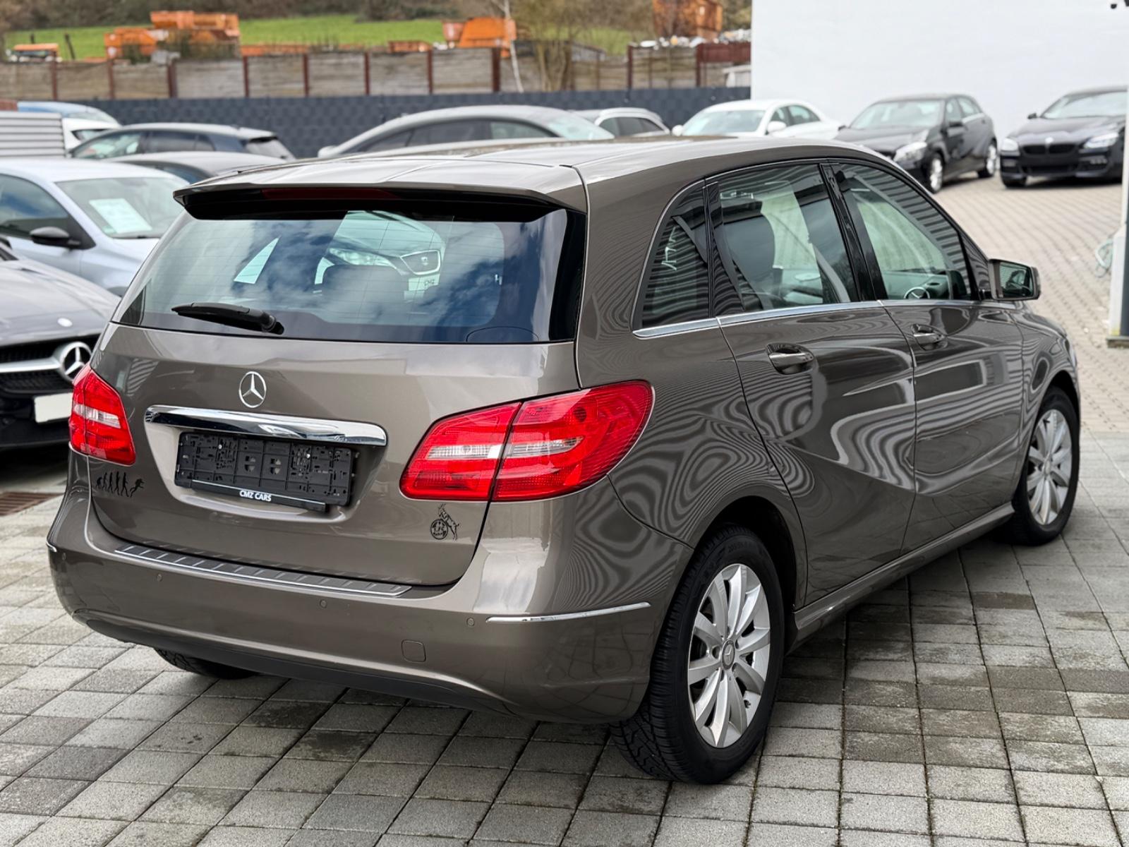 Mercedes-Benz B 200*Automatik*Kamera*Tempomat*Sitzhz*