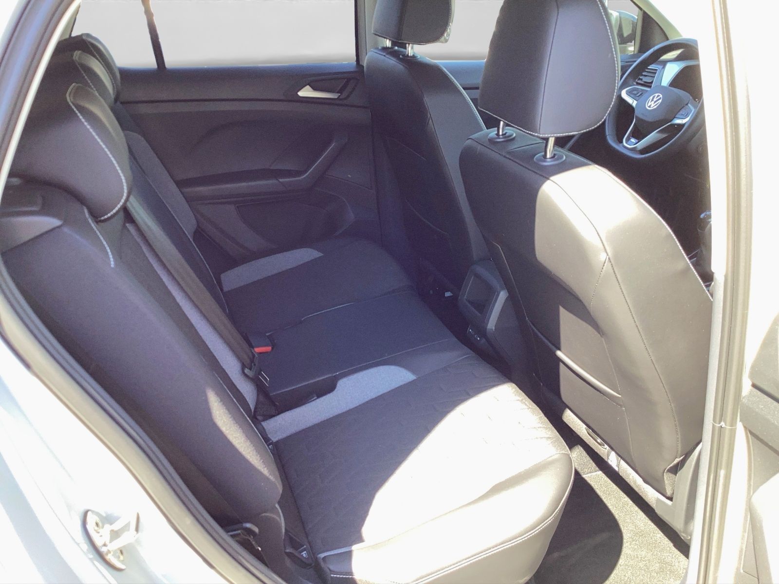 Volkswagen T-Cross - Bild 6