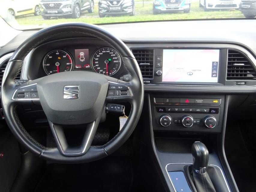 Fahrzeugabbildung SEAT Leon ST 1.6 TDI Style Navi  ALW-Reifen