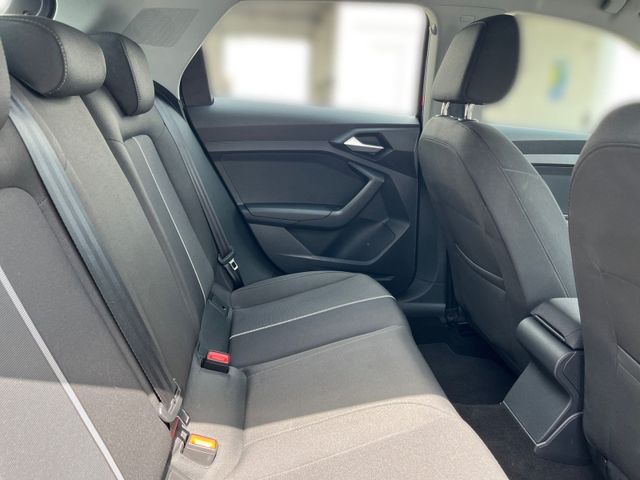 A1 30 TFSI allstreet S tronic VCP+KAMERA+DAB+ACC
