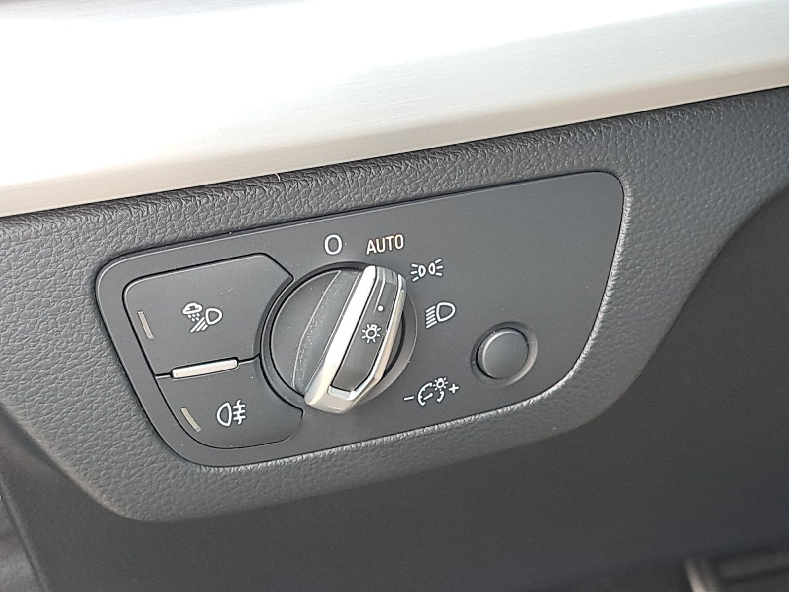 Audi SQ5 - Bild 27