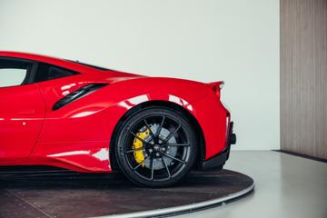 2020 Ferrari 488 PISTA 缩略图 15