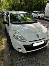 Renault Clio Yahoo! 1.2 16V 75; 36150 km; TÜV NEU 4/26 - Renault Clio: 1.4