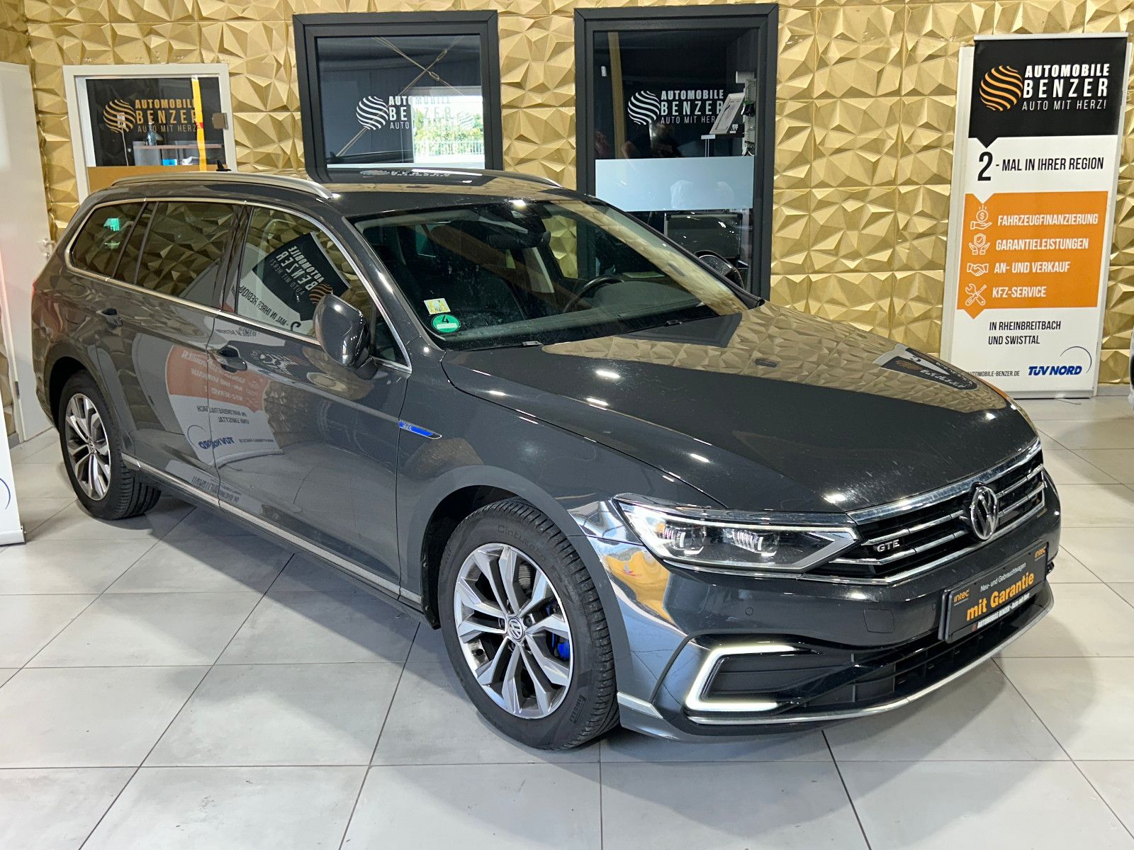 Fahrzeugabbildung Volkswagen Passat Variant GTE/APPLE/KAMERA/NAVI/ACC/8-FACH/